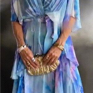 Elegant Chiffon maxi dress